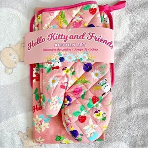 NEW Sanrio BoxLunch Exclusive Hello Kitty and Friends Floral Kitchen Set Kawaii